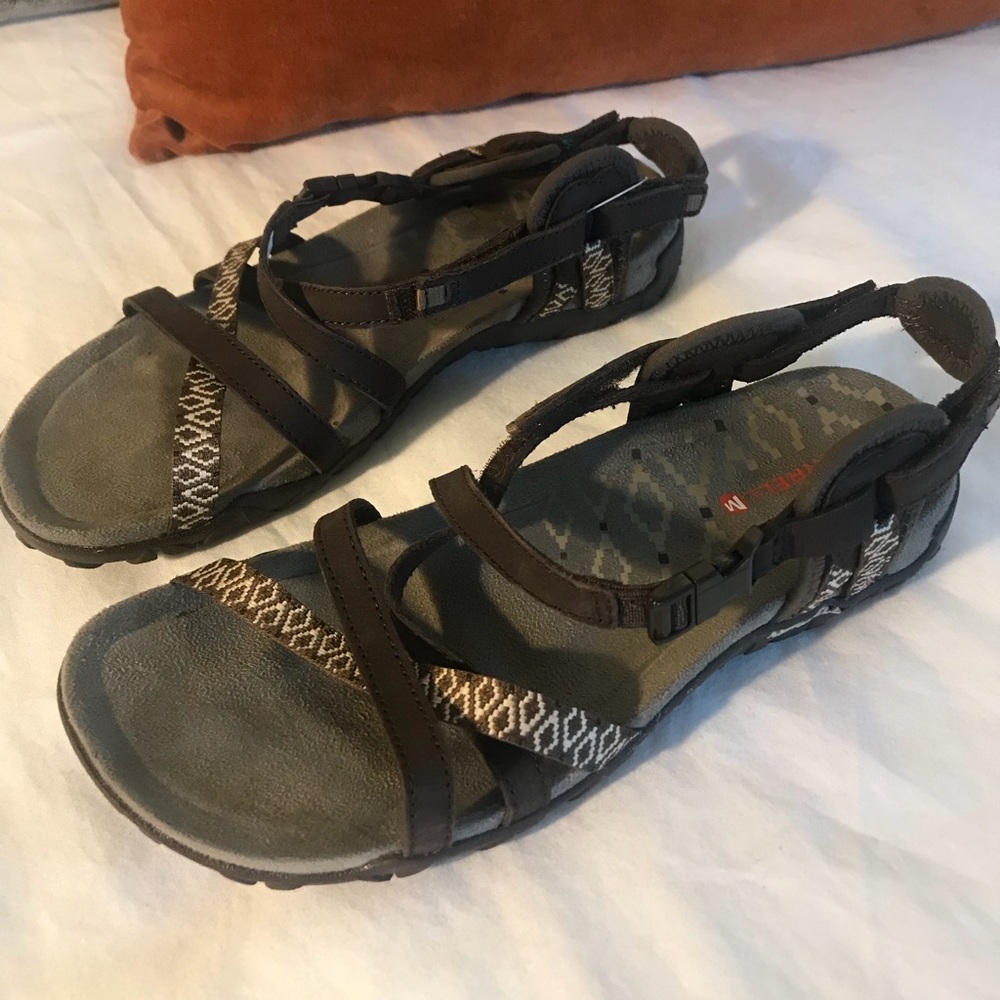 Merrell Brown Sandals